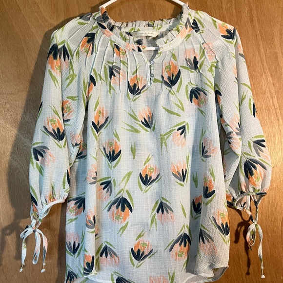 LC Lauren Conrad Lily Pad Water Color Floral Top | Size S - Picture 2 of 5